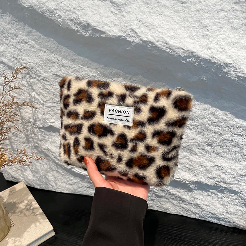 Leopard Print Plush Makeup Bag – Large Capacity Travel Cosmetic Pouch