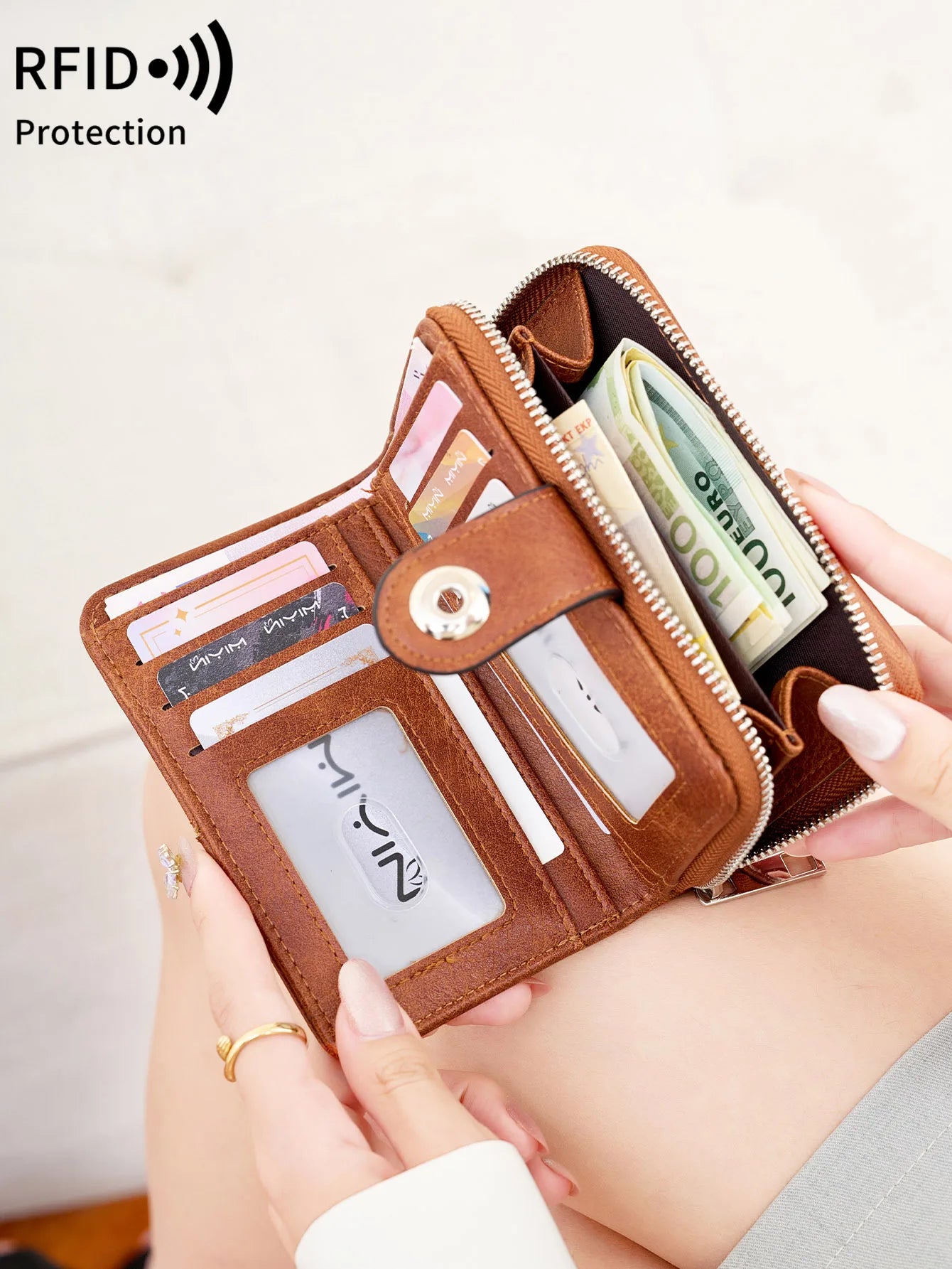 Women's RFID Blocking Short Wallet – Vintage Zipper Coin Purse & Card Holder