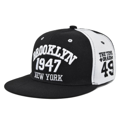 Embroidered Snapback Baseball Cap – Adjustable Hip Hop Hat for Men & Women