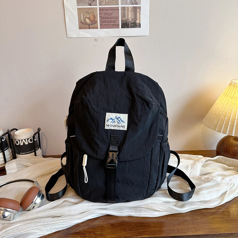 Lightweight Hiking Backpack – Color Block Outdoor Daypack