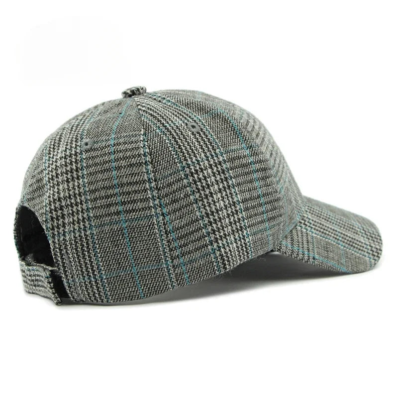 Checkered Baseball Cap – Classic Plaid Sun Visor Hat for Men & Women