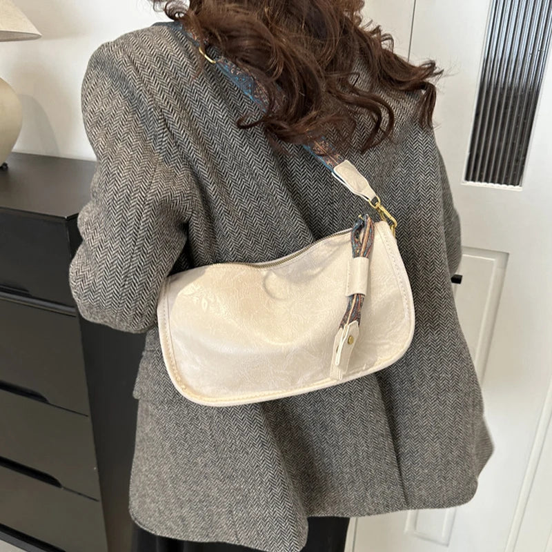 Vintage Leather Crossbody Bag – Pillow Style with Boho Printed Strap