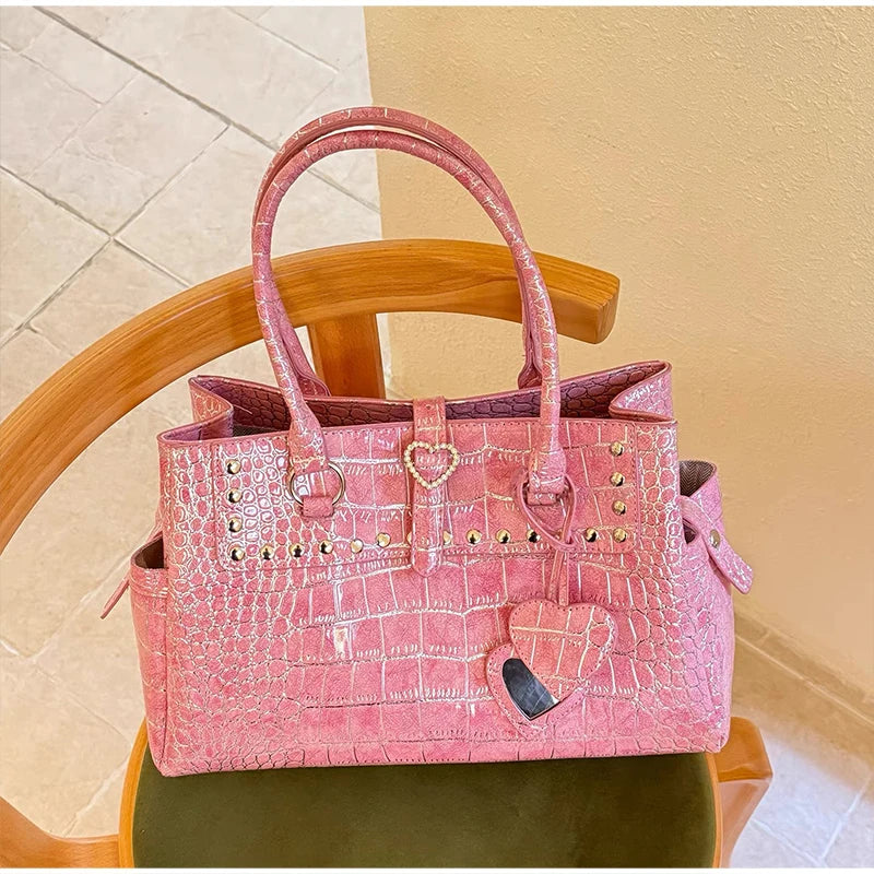 Pink Crocodile-Print Handbag with Heart Detail – Large Capacity Tote