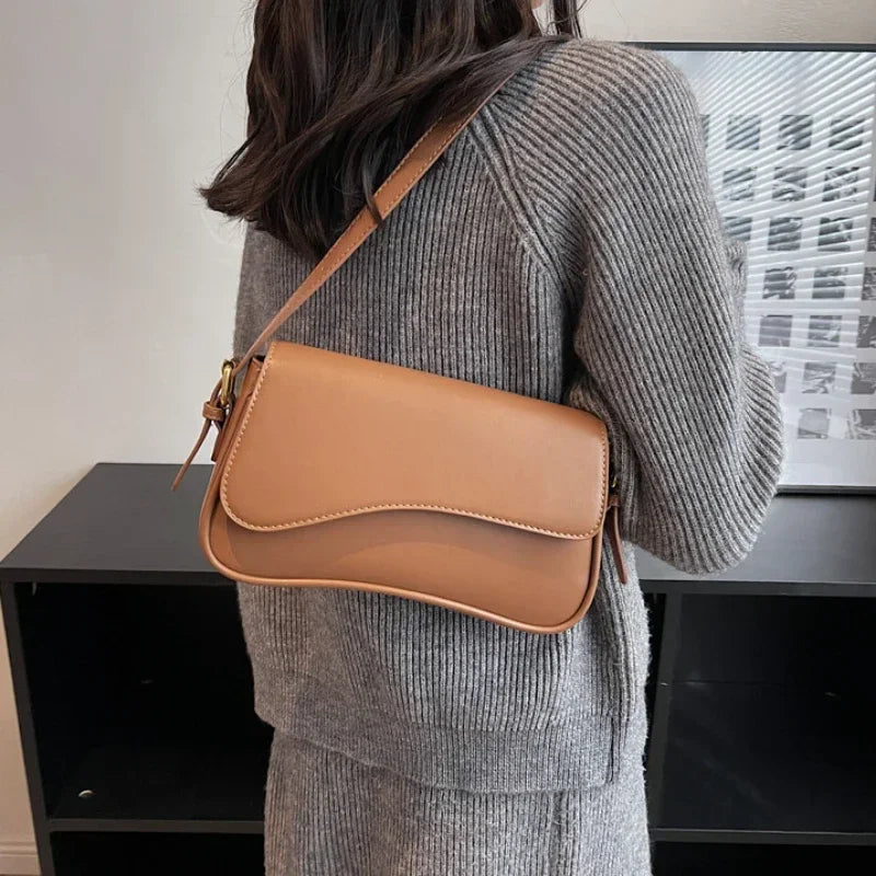 Vintage Leather Crossbody Bags Women Designer Female Small Flap Shoulder Underarm Bag Armpit