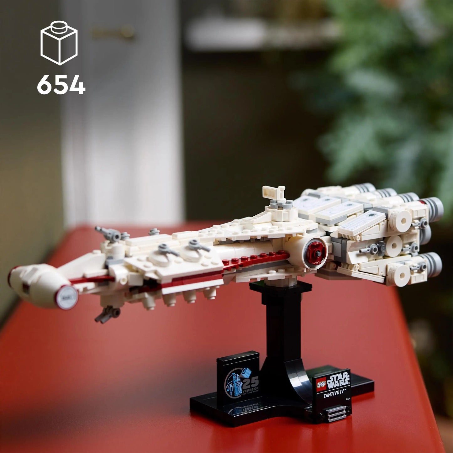 Tantive IV Star Wars Building Set 654 Pieces for Adults