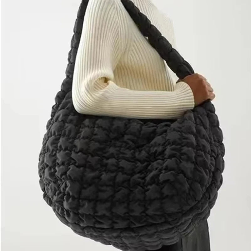Quilted Cloud Shoulder Bag – Lightweight Puffer Crossbody for Women