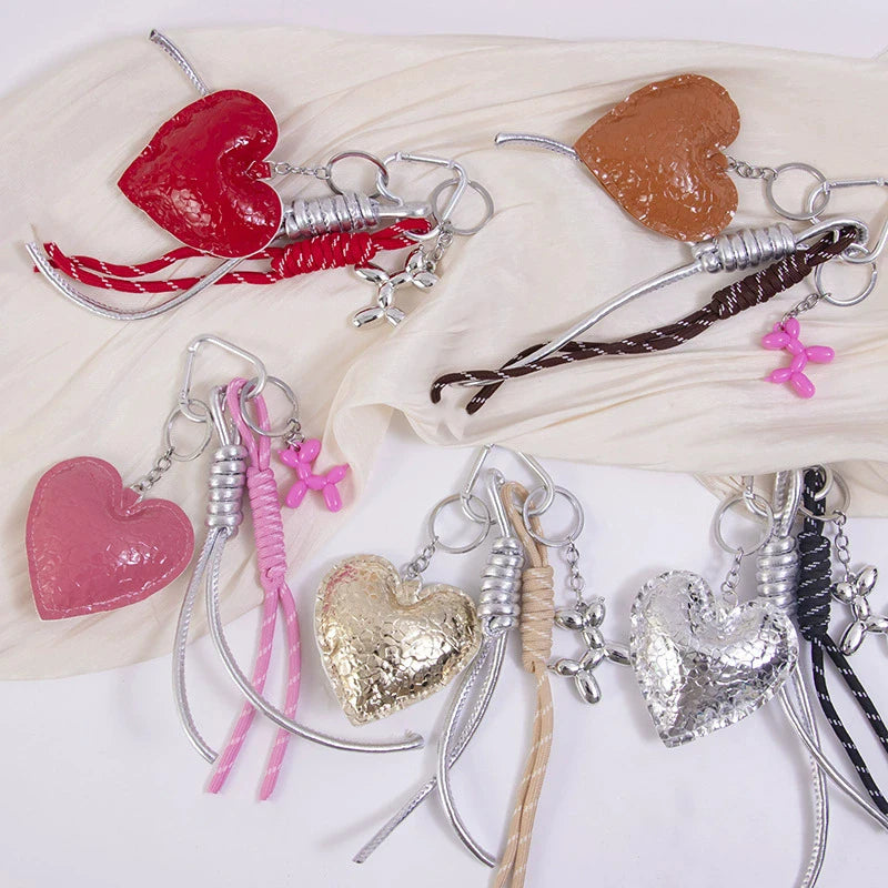 Leather Heart Keychain – Cute Beaded Bow Keyring with Bag Charm