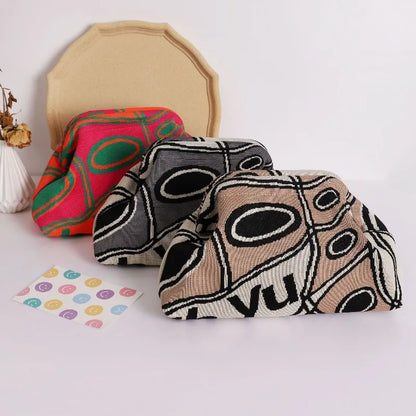 Trendy Knitted Clip Bag Versatile Large Capacity Suitable Storage Bags High-End Pattern Clutch Love