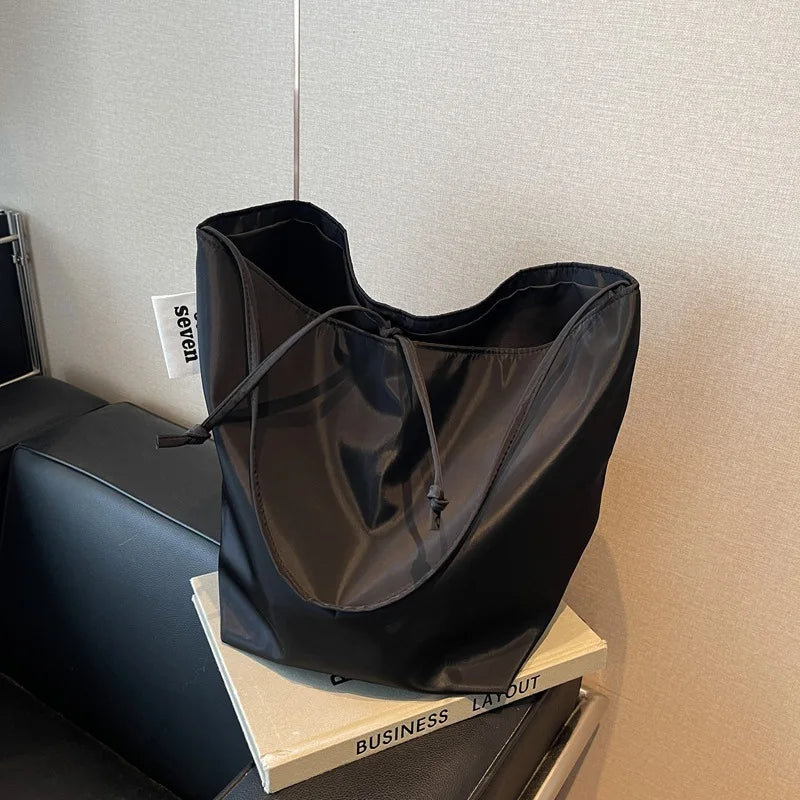 Large Capacity Nylon Tote Bag for Women Commuter Shoulder Bag