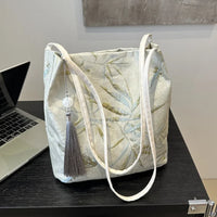 White Leaves