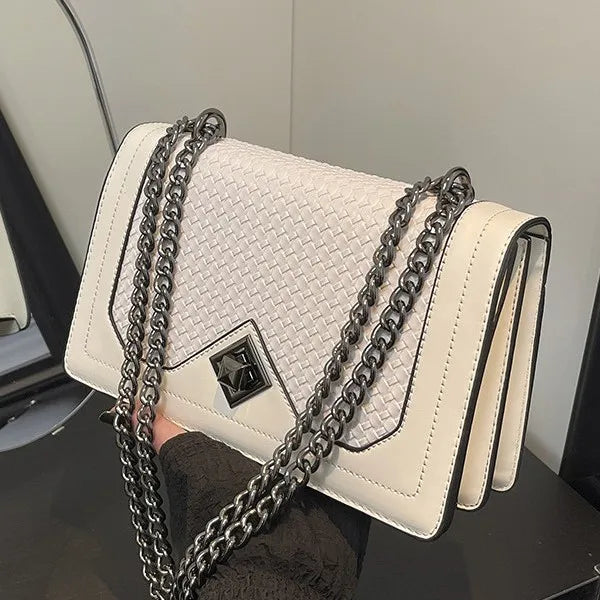 Underarm Bag Women S Winter Fashionable High-Value Single Messenger Chain Retro