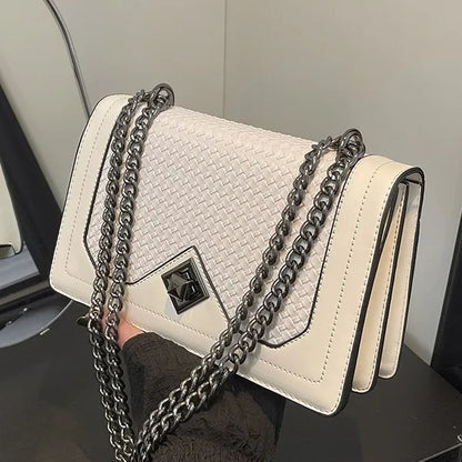 Underarm Bag Women S Winter Fashionable High-Value Single Messenger Chain Retro
