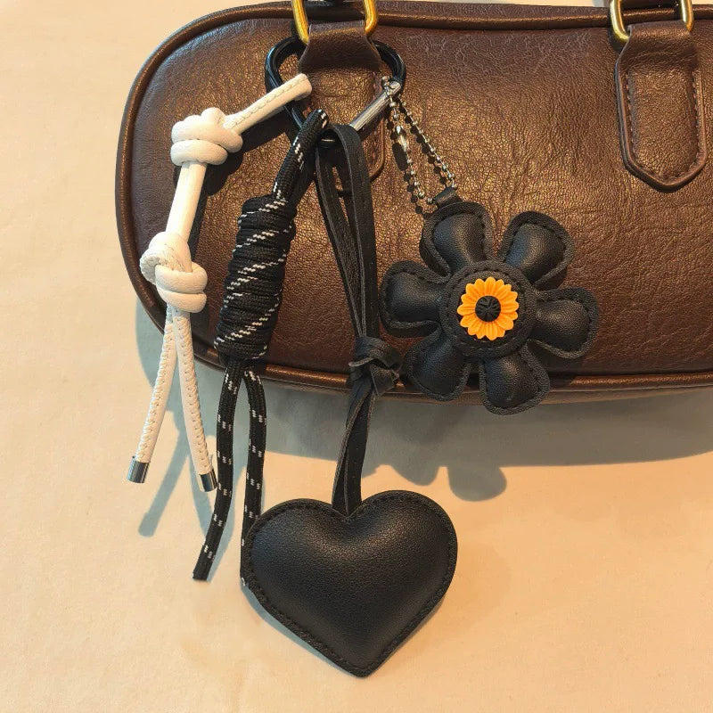 Sunflower Bag Charm – Exquisite Floral Keychain Accessory