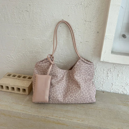Large Capacity Shoulder Tote Bag – Women's Minimalist Commuter Purse