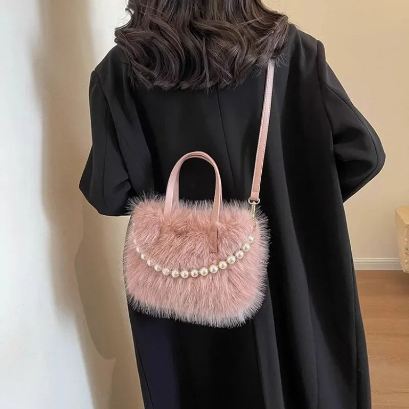 Faux Fur Crossbody Bag with Pearl Chain – Women's Winter Shoulder Handbag