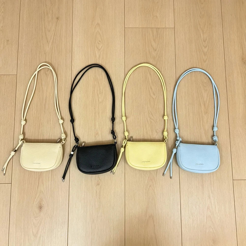 Mini Crescent Crossbody Bag – Chic Saddle Bag for Women