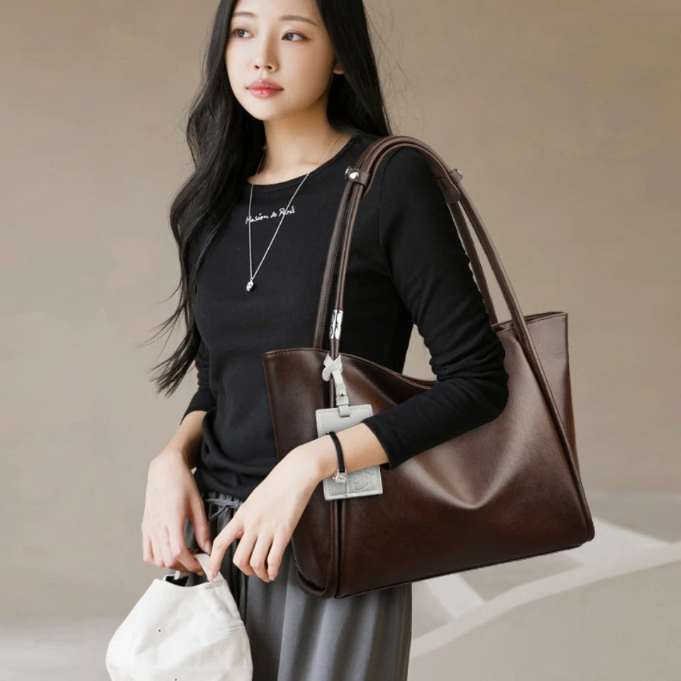 Large Leather Tote Bag for Women – Designer Shoulder Handbag