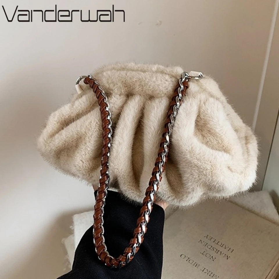 Luxury Women S Furry Pleated Purses Handbags Plush Cloud Bag Designer Chain Shoulder Bags Winter