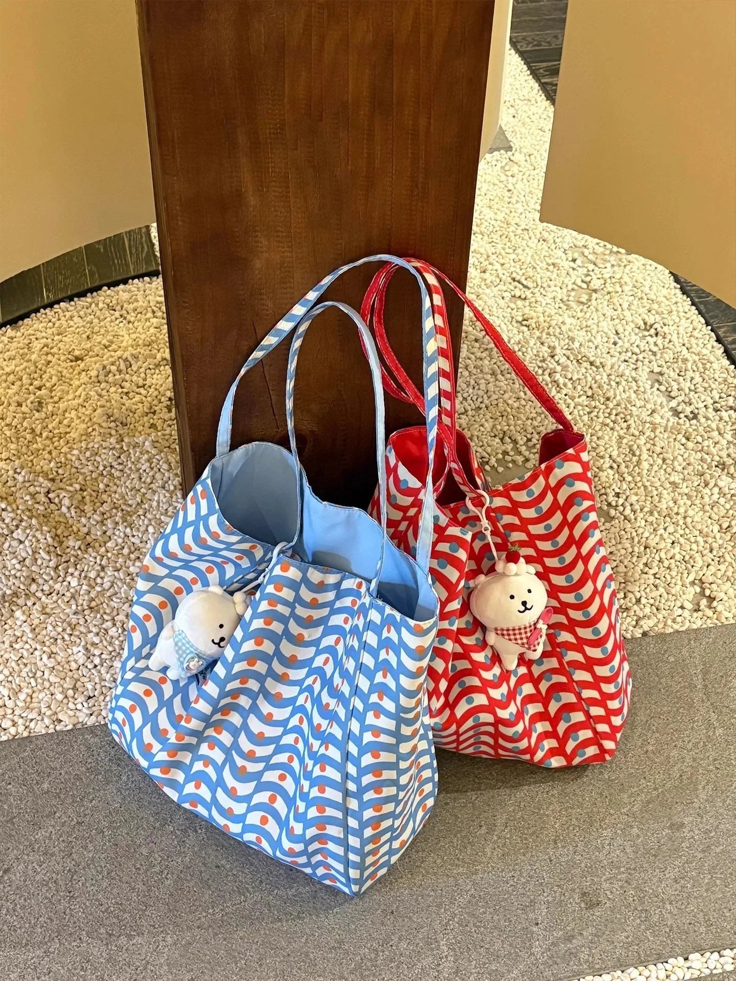 Wave Print Tote Bag for Women – Cute Reversible Shoulder Handbag