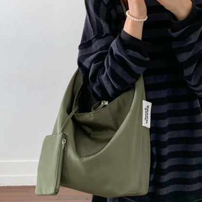 Large Capacity Nylon Shoulder Bag – Women's Lightweight Casual Tote