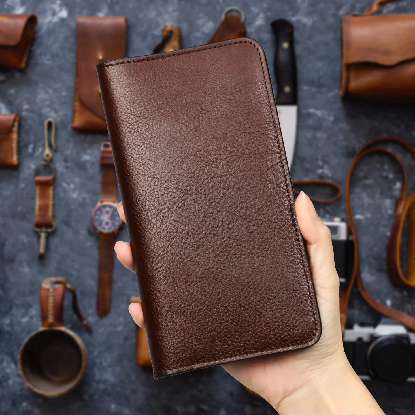 Leather Wallet Phone Case – Magnetic Clutch for iPhone & Samsung