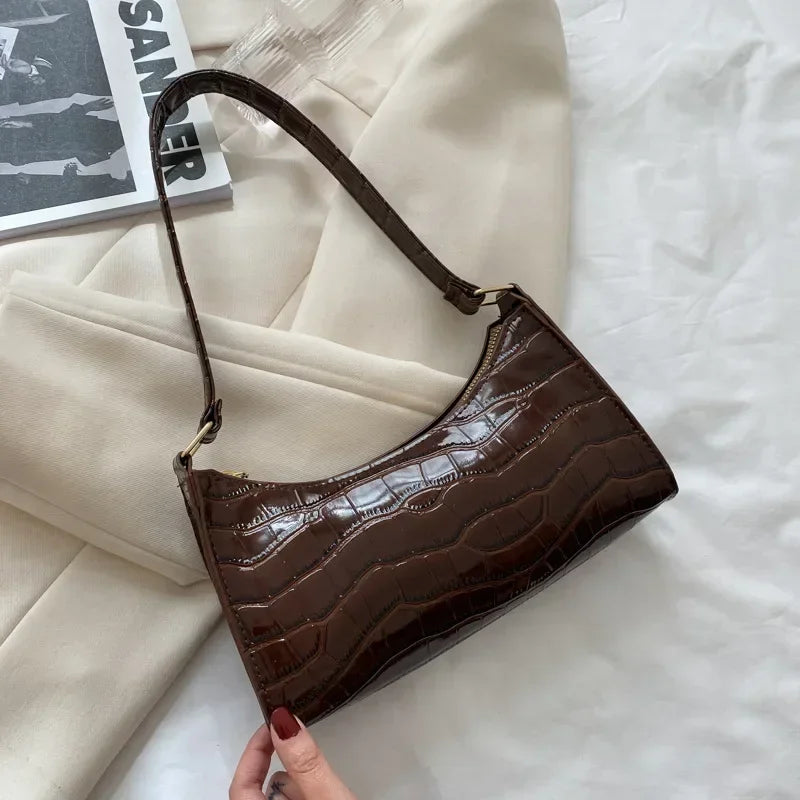Exquisite Shopping Bag Retro Casual Women Totes Shoulder Bags Female Leather Solid Color Chain