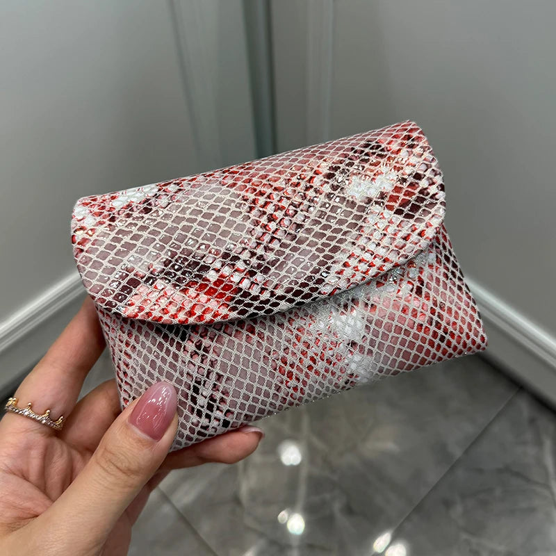 Snake Pattern Leather Women's Short Wallet – Trendy Clutch Purse