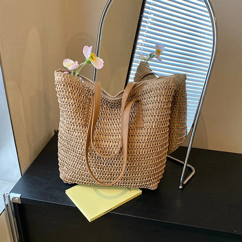 Straw Woven Tote Bag – Large Capacity Women's Shoulder Handbag