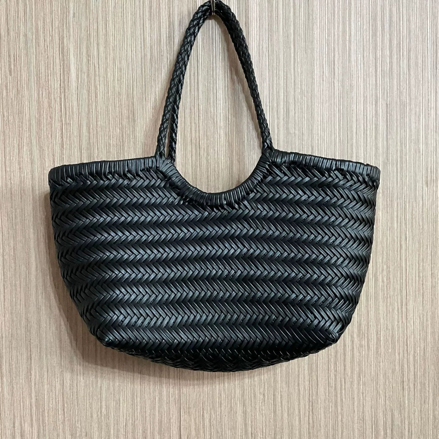 Woven Leather Tote Bag – Large Capacity Women's Shoulder Bag