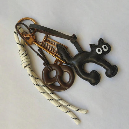 Cat Shape Keychain Pendant – PU Leather Bag Charm & Car Key Ring