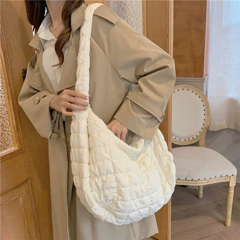 Quilted Cloud Shoulder Bag – Lightweight Puffer Crossbody for Women