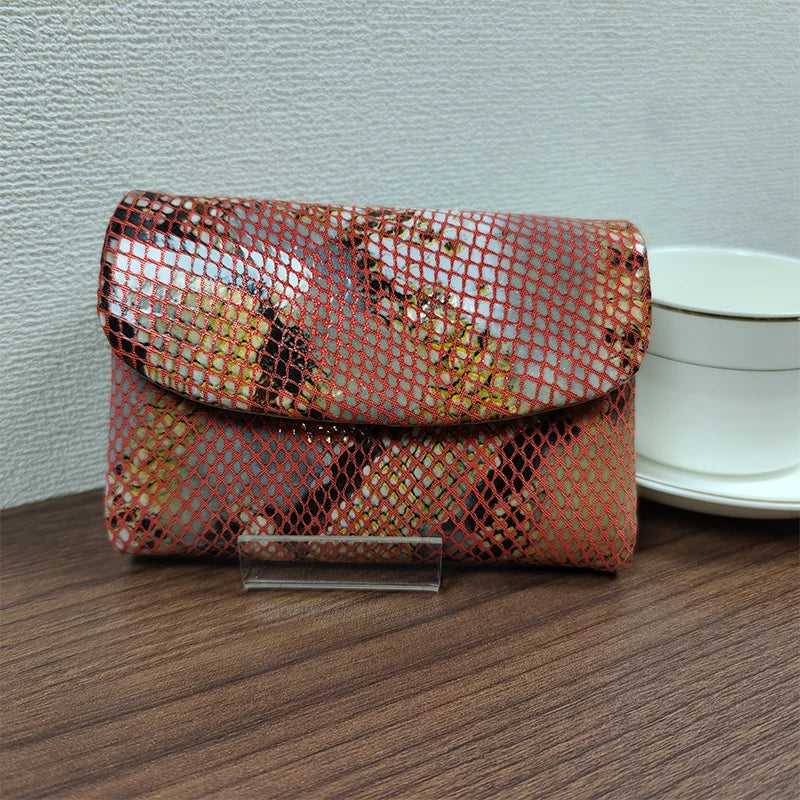 Snake Pattern Leather Women's Short Wallet – Trendy Clutch Purse
