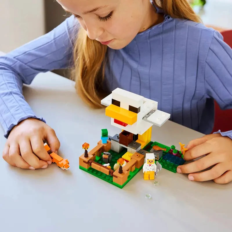 LEGO Minecraft 21585 The Chicken Farm Building Set