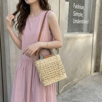 Women's Handmade Woven Straw Beach Tote Bag with Wooden Handle