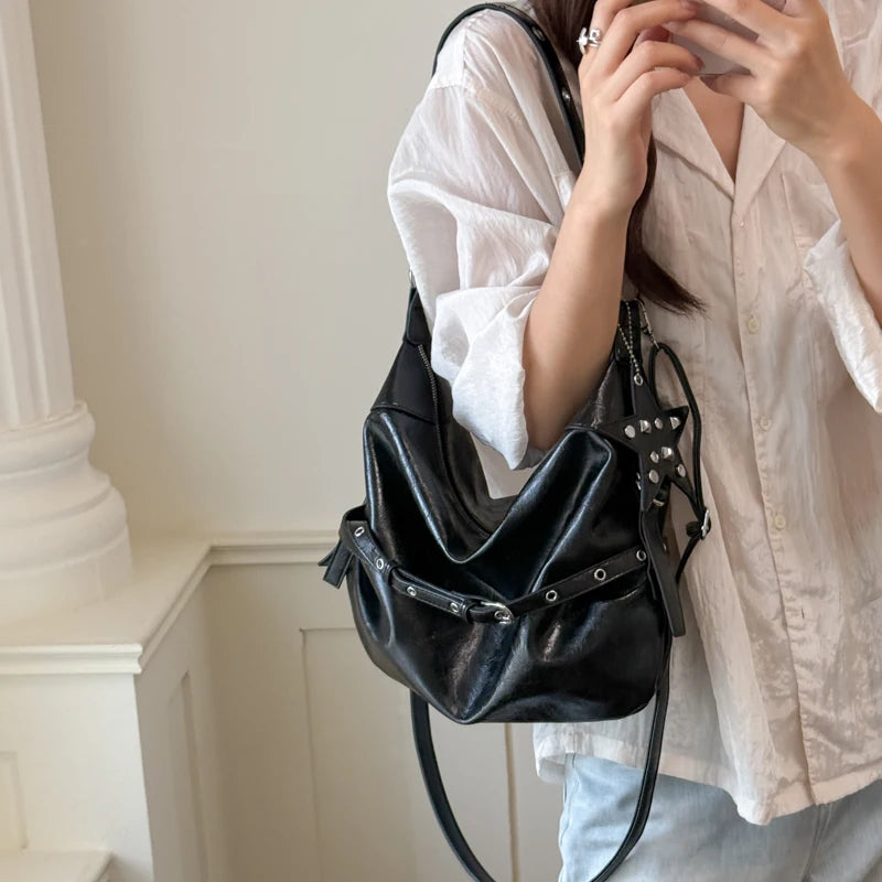 Moods Biker Style Shoulder Hobo Bags Women Soft Pu Leather Large Capacity Shopper Totes Rivets Decor