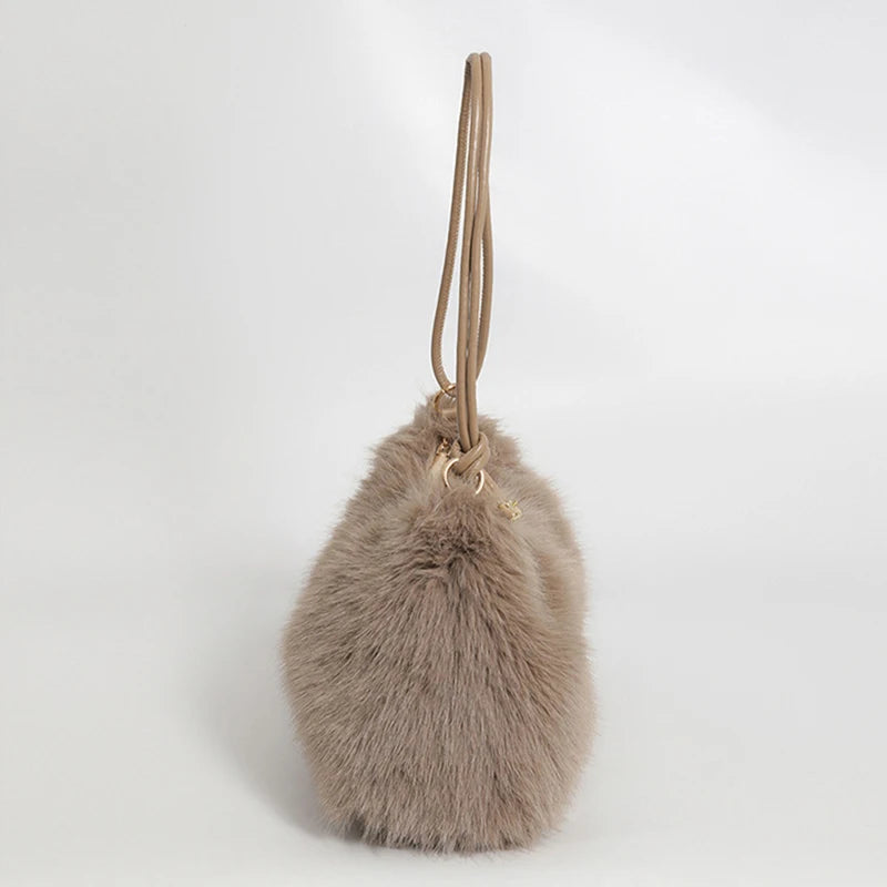 Faux Rabbit Fur Shoulder Bag – Luxury Plush Women's Handbag