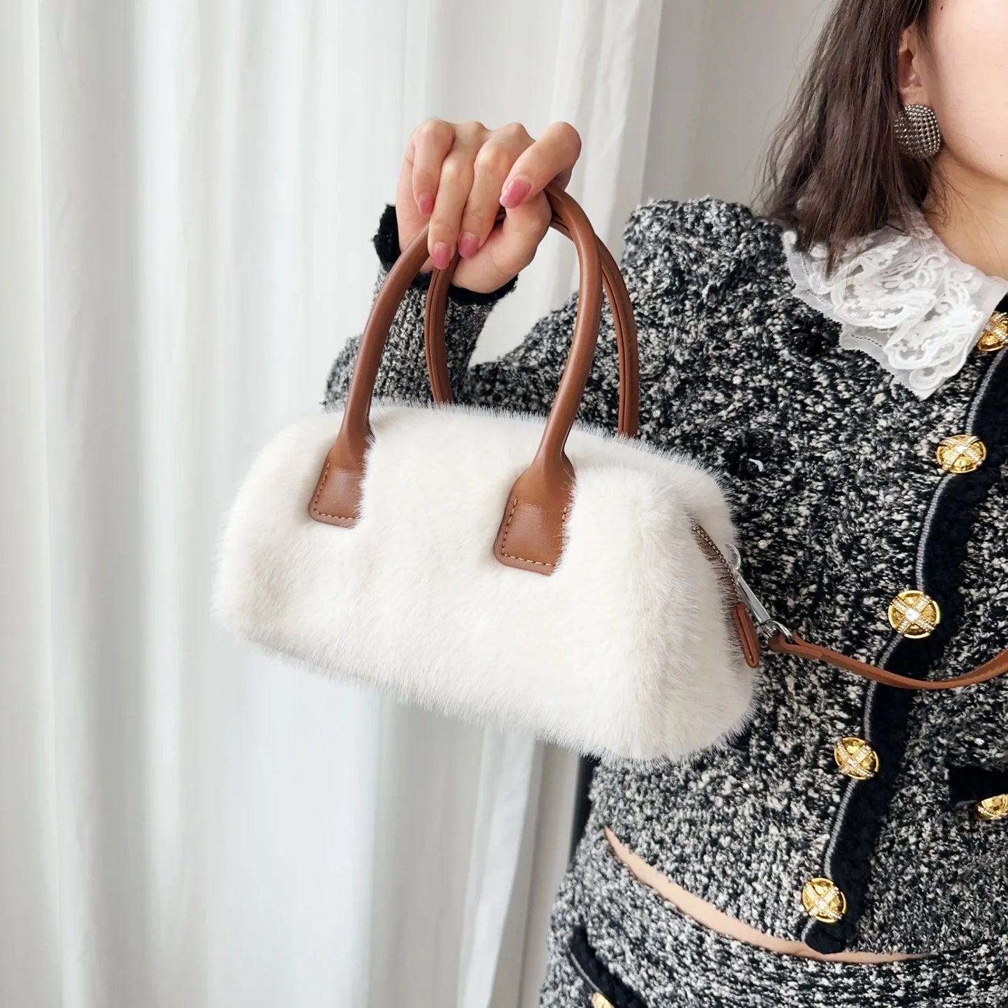 Winter Plush Fluffy Handbags Soft Faux Fur Pink White Tote Shoulder Bag Women Wedding Party Bolsas