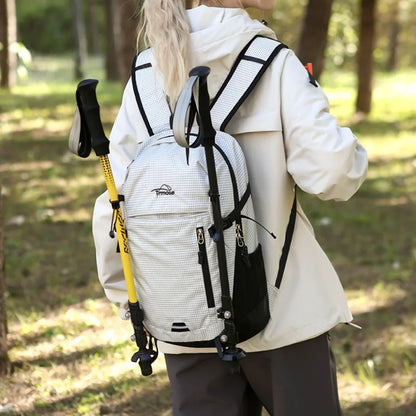 Lightweight Outdoor Backpack – Reflective Strip & Rescue Whistle