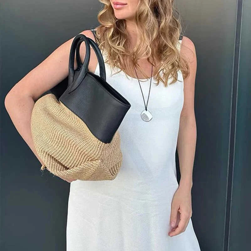 Straw & Leather Contrast Tote Bag – Large Beach Bag for Women