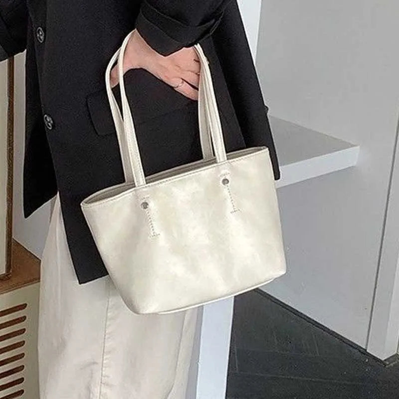 Oil Wax Leather Tote Bag for Women – Korean Style Shoulder Commuter Bag
