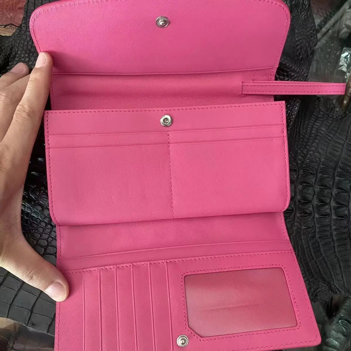 Genuine Crocodile Leather Long Wallet for Women – Large Capacity Clutch Purse