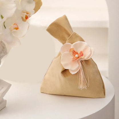 Velvet Flower Tassel Wrist Bag Chinese Style Jewelry Pouch