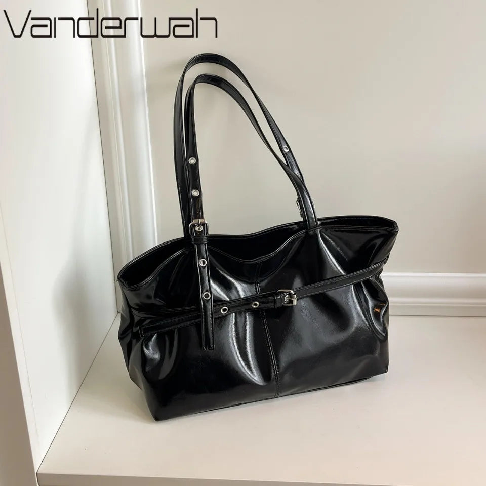 Retro Leather Tote Bag – Women's Large Capacity Shoulder Handbag