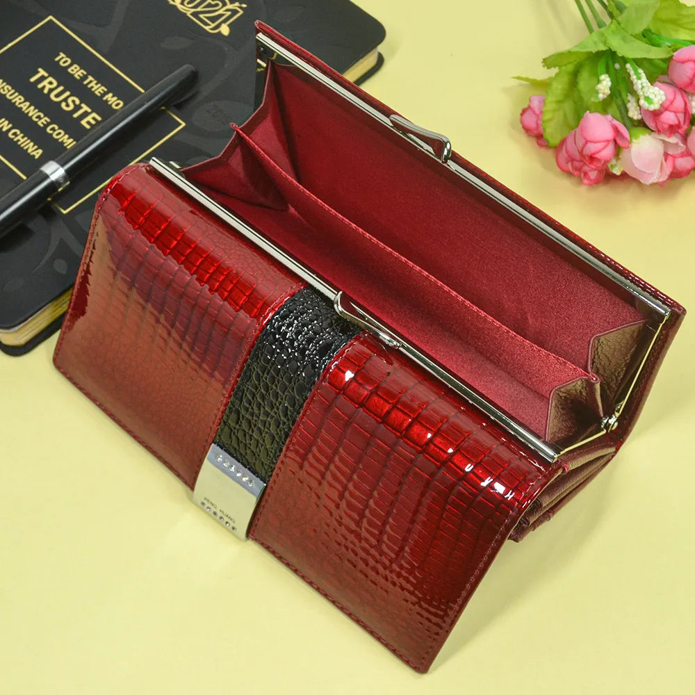 Alligator Patent Leather Long Wallet for Women – Multifunctional Clutch Purse