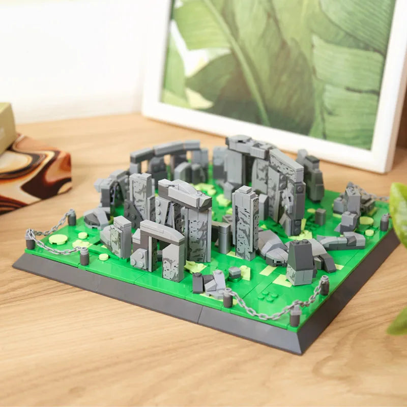 Stonehenge Building Blocks Set – 753 Pcs World Landmark Model