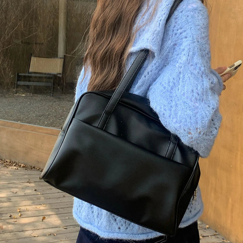 Large Capacity Vintage Shoulder Bag for Women – Korean Style