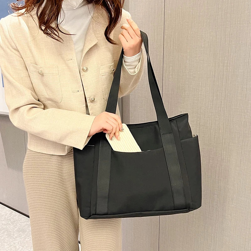 Large Capacity Women's Tote Bag Multi-Pocket Shoulder Bag