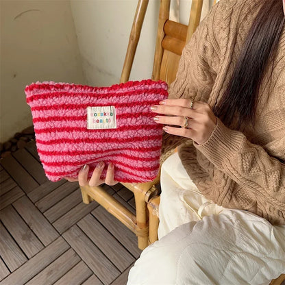 Colorful Dot Plush Makeup Bag – Large Capacity Cosmetic Pouch