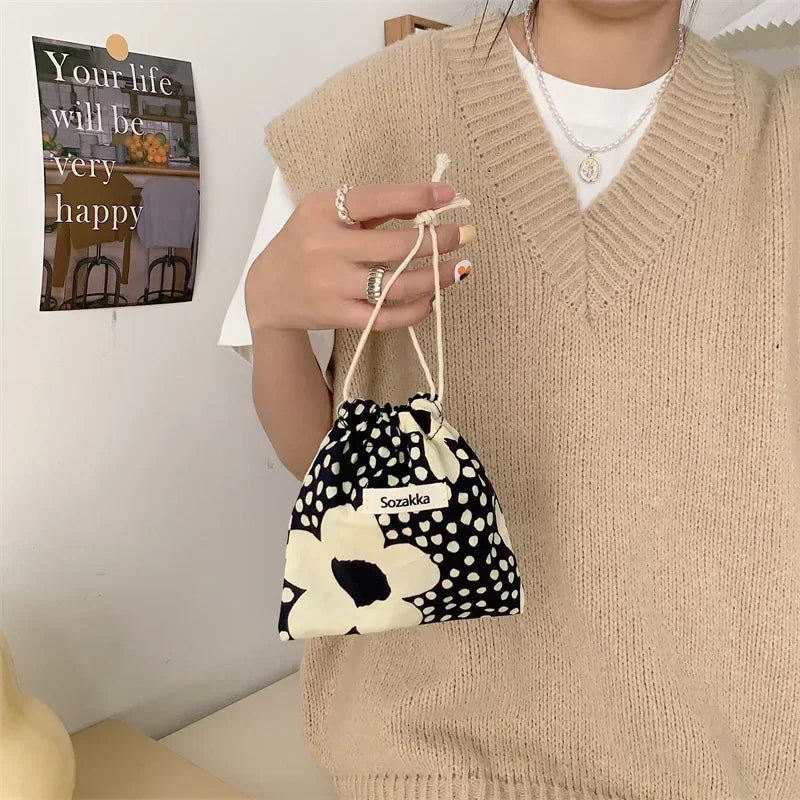 Kawaii Floral Drawstring Pouch – Cute Cosmetic & Coin Purse Bag