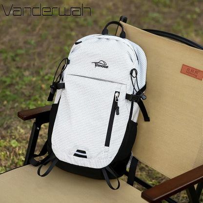 Lightweight Outdoor Backpack – Reflective Strip & Rescue Whistle